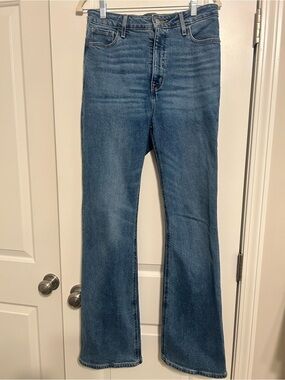 Old Navy Higher High-Rise Flare Jeans
